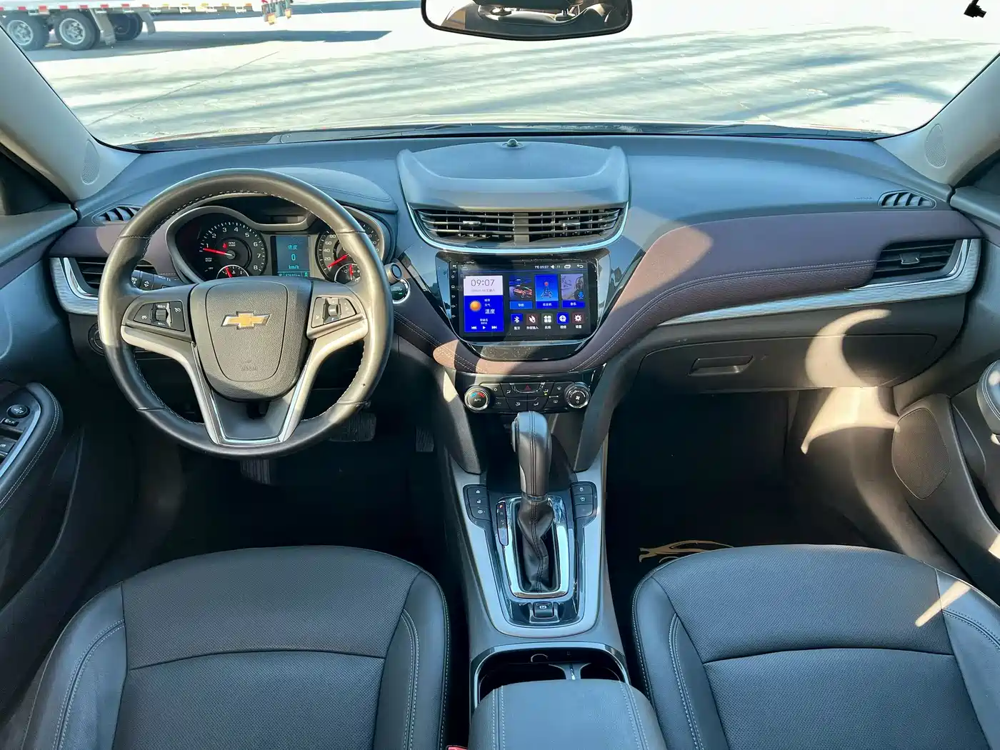Chevrolet Malibu 2018 530T Automatic Luxury Edition фото 5