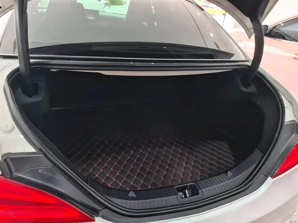 Mercedes-Benz CLA (Import) 2015 CLA 200 фото 19