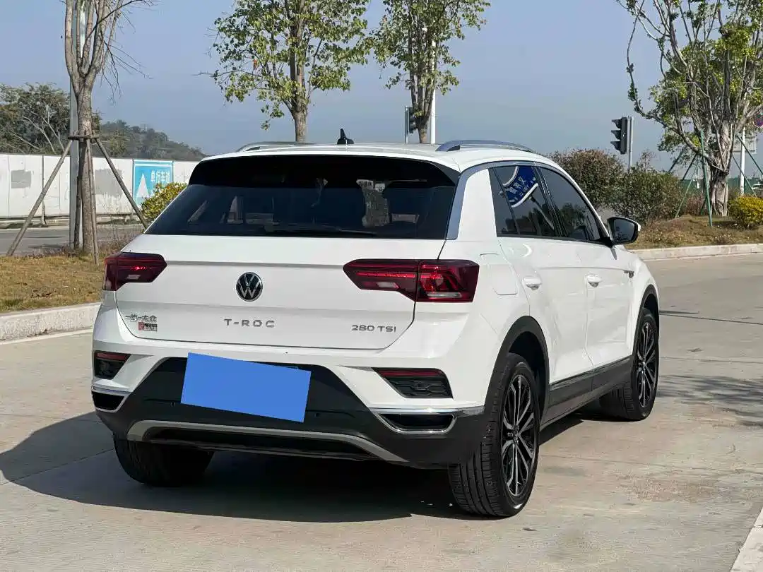 Volkswagen T-ROC 2022 280TSI DSG 2WD Comfort PLUS фото 10