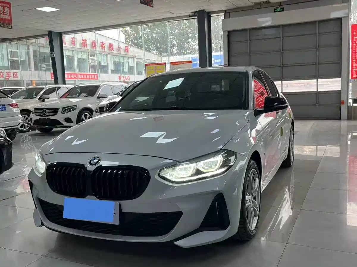 BMW 1 Series 2021 Facelift 120i M Sport Shadow Edition