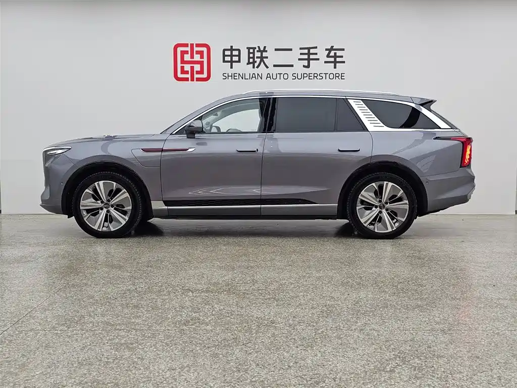 Hongqi E-HS9 2022 690km Qi Xiang Edition (6-seater) фото 4