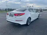 Photo 13 - Kia K5