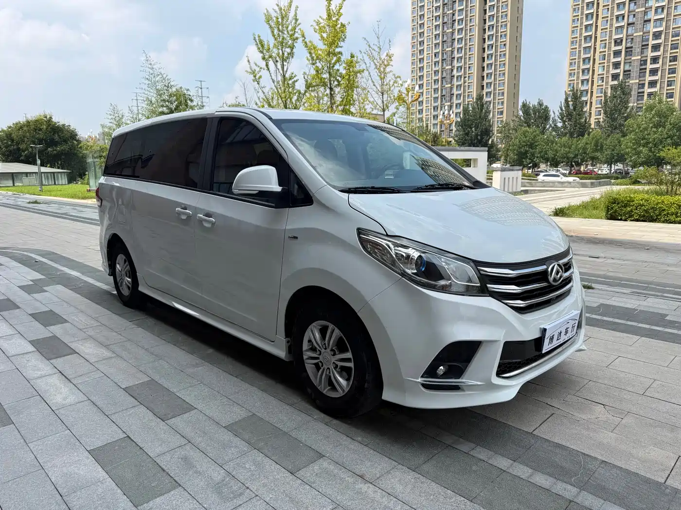 SAIC Maxus Maxus G10 2022 2022 2.0T Auto Smart Edition Petrol 7-Seater