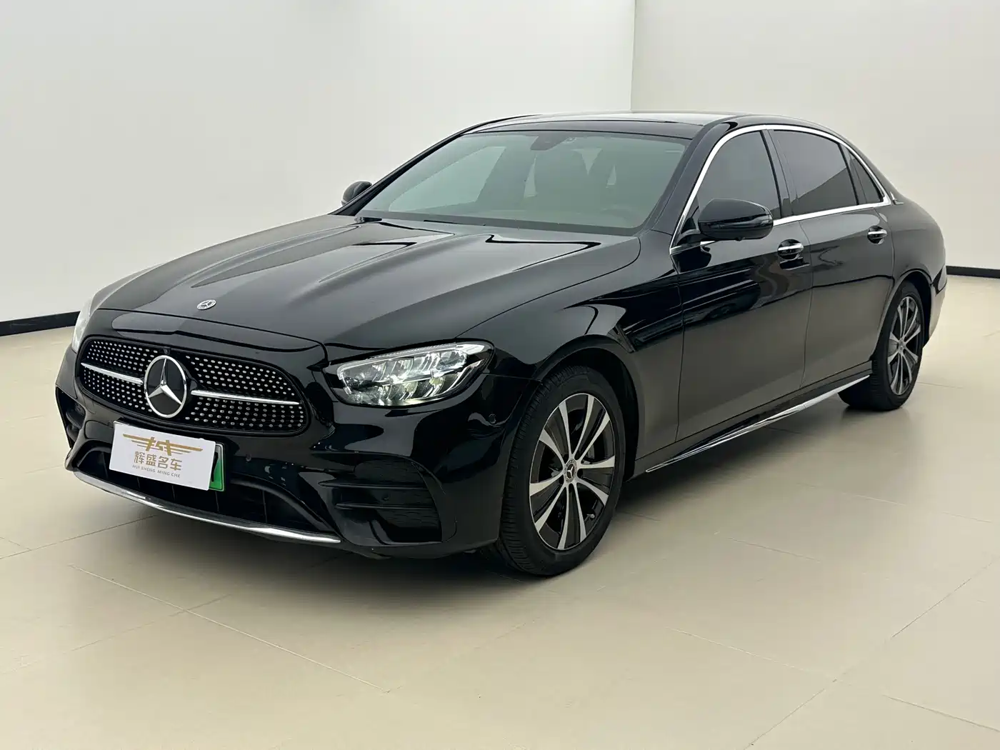 Mercedes-Benz E-Class New Energy 2022 E 350 e L Plug-in Hybrid Sedan