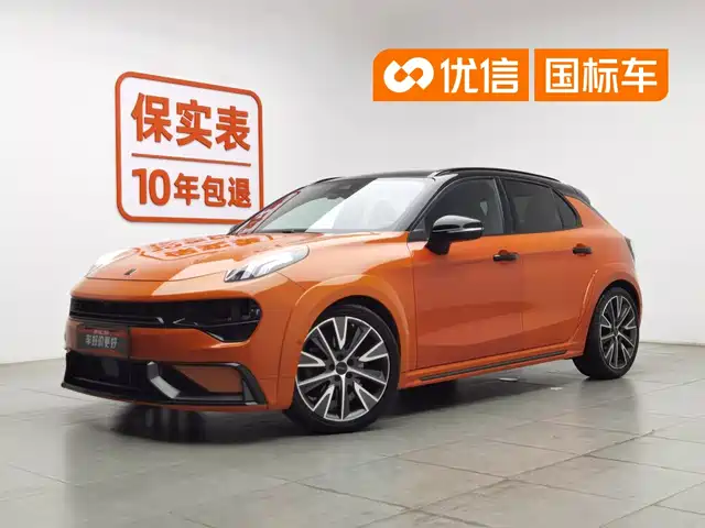 Lynk & Co 02 Hatchback 2021 2.0TD Halo — фото 1