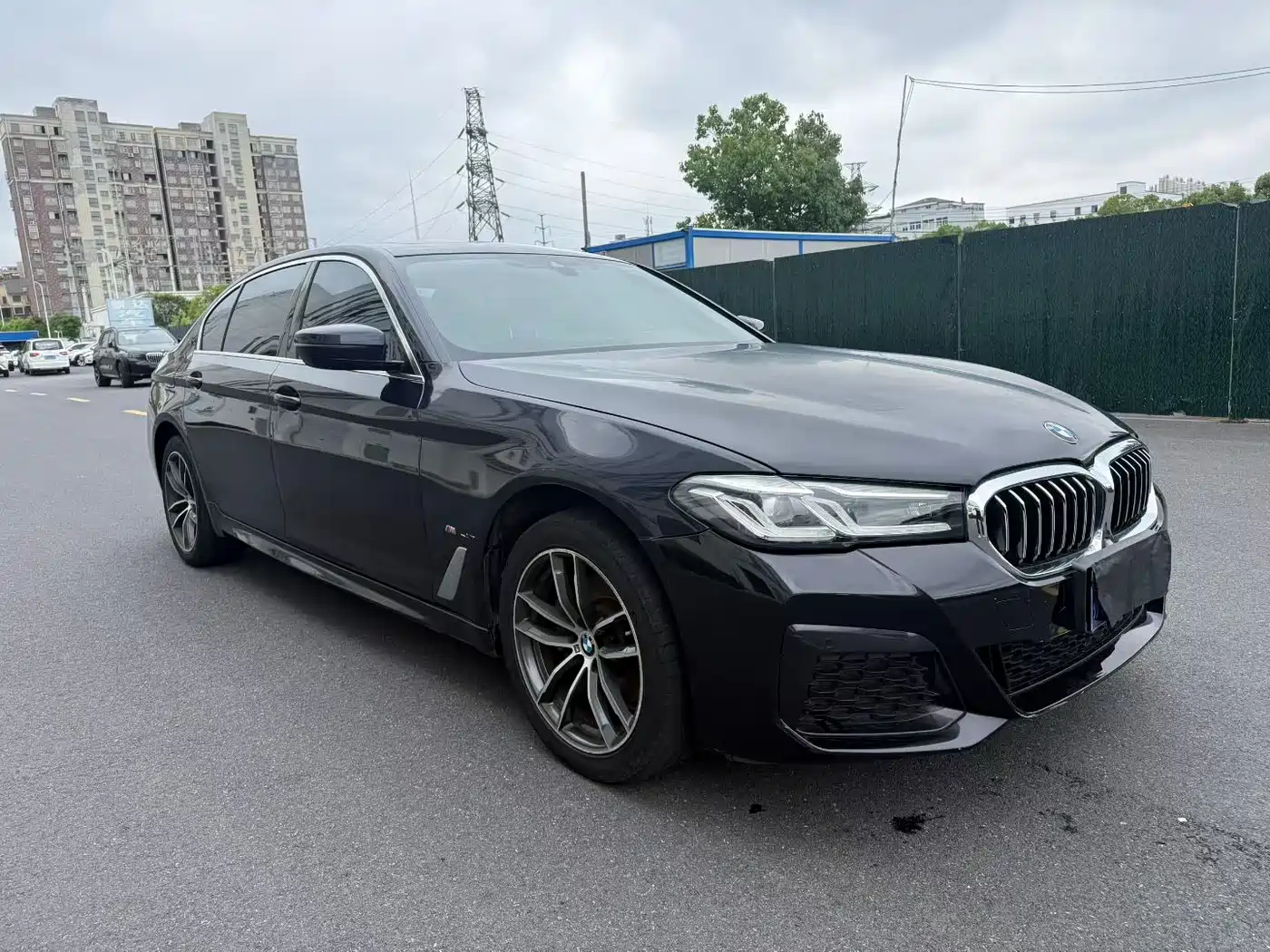 BMW 5 Series 2022 525Li M Sport Package фото 3