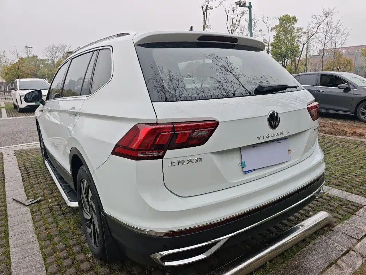 Volkswagen Tiguan L 2019 Facelift 330TSI Auto 2WD Panorama Comfort China VI фото 6