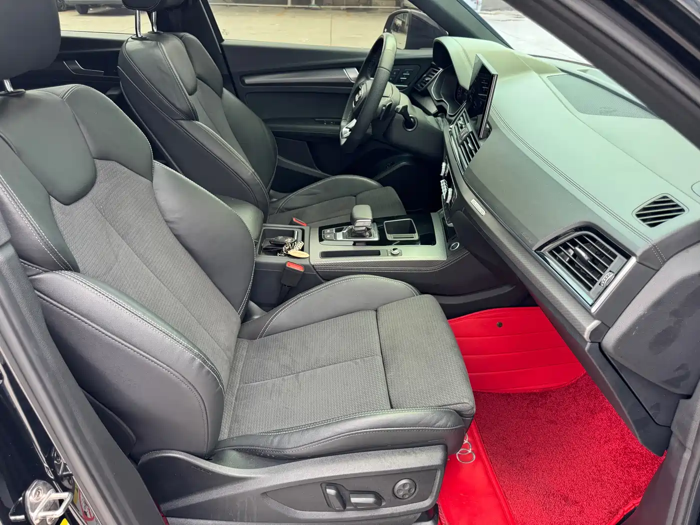 Audi Q5L Sportback 2022 45 TFSI Luxury фото 18