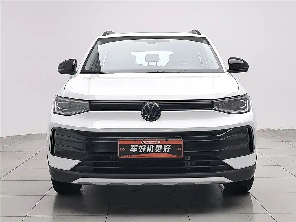 Volkswagen Tharu 2025 Model Rising Star 300TSI Aspiration Edition фото 3
