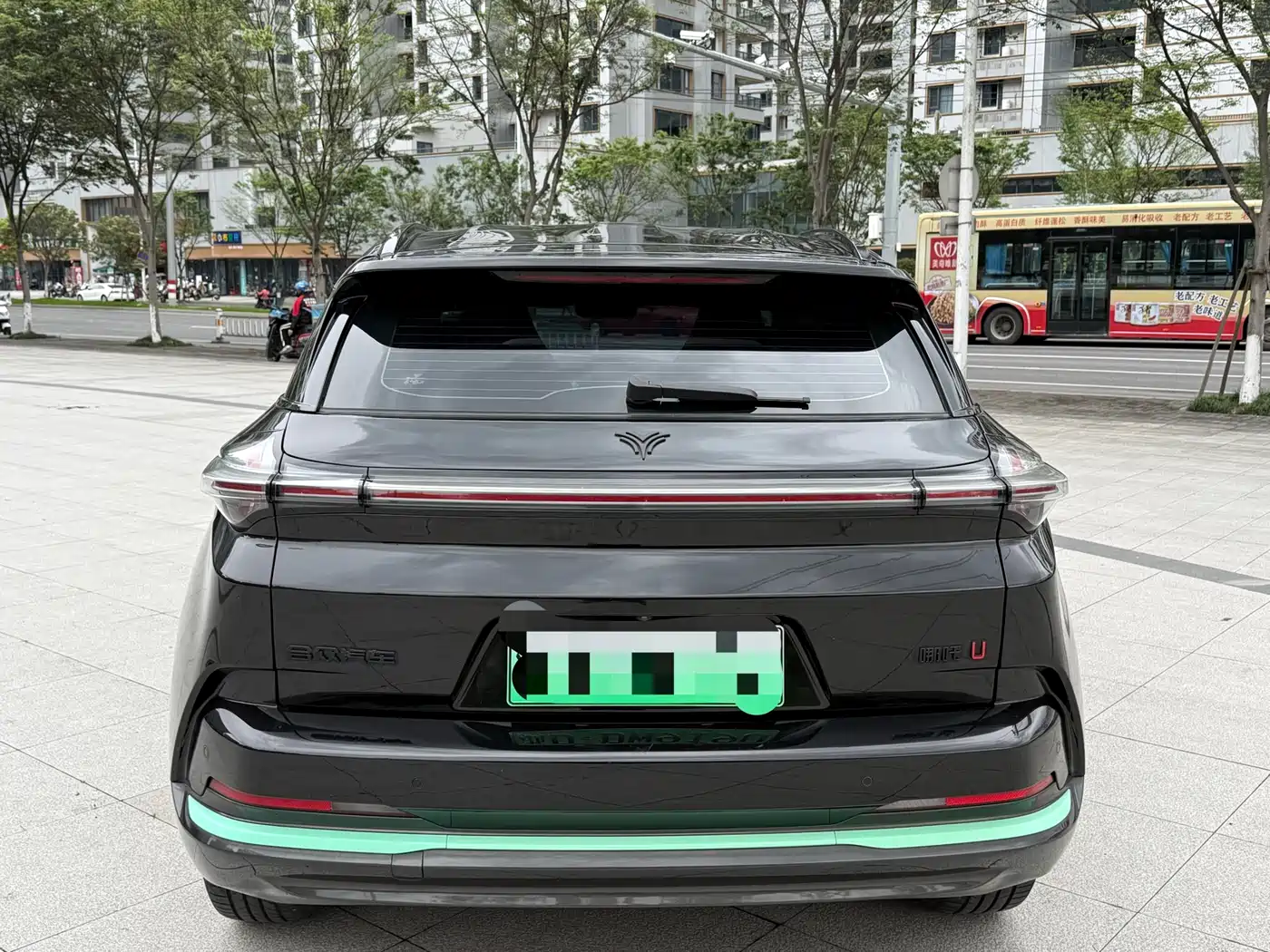 NEZHA AUTOMOBILE NEZHA U