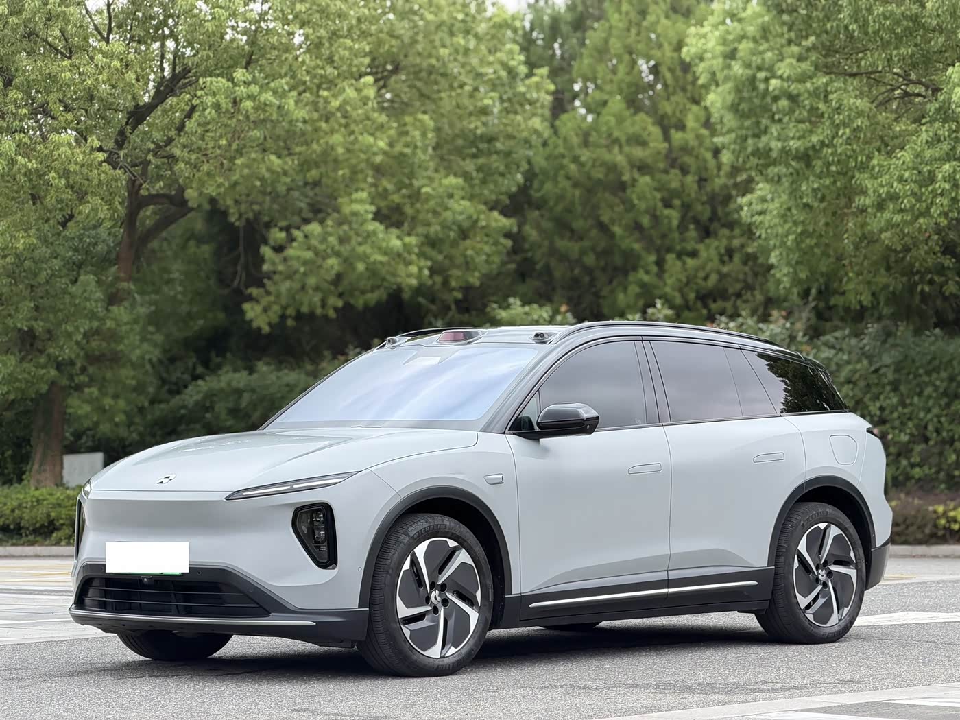 NIO ES6