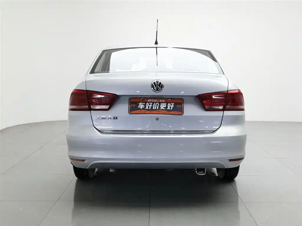 Volkswagen Santana 2015 1.4L Manual Trend Edition фото 4