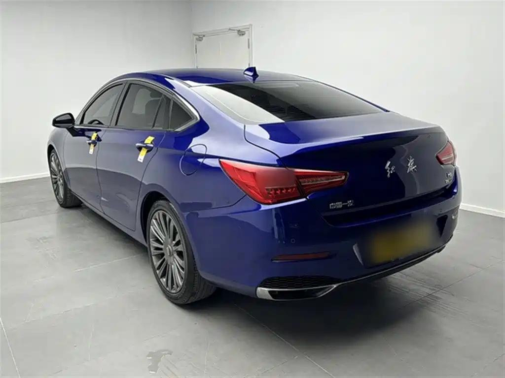 Hongqi H5 2020 1.8T Automatic Smart Connection Qi Rhythm Edition фото 24