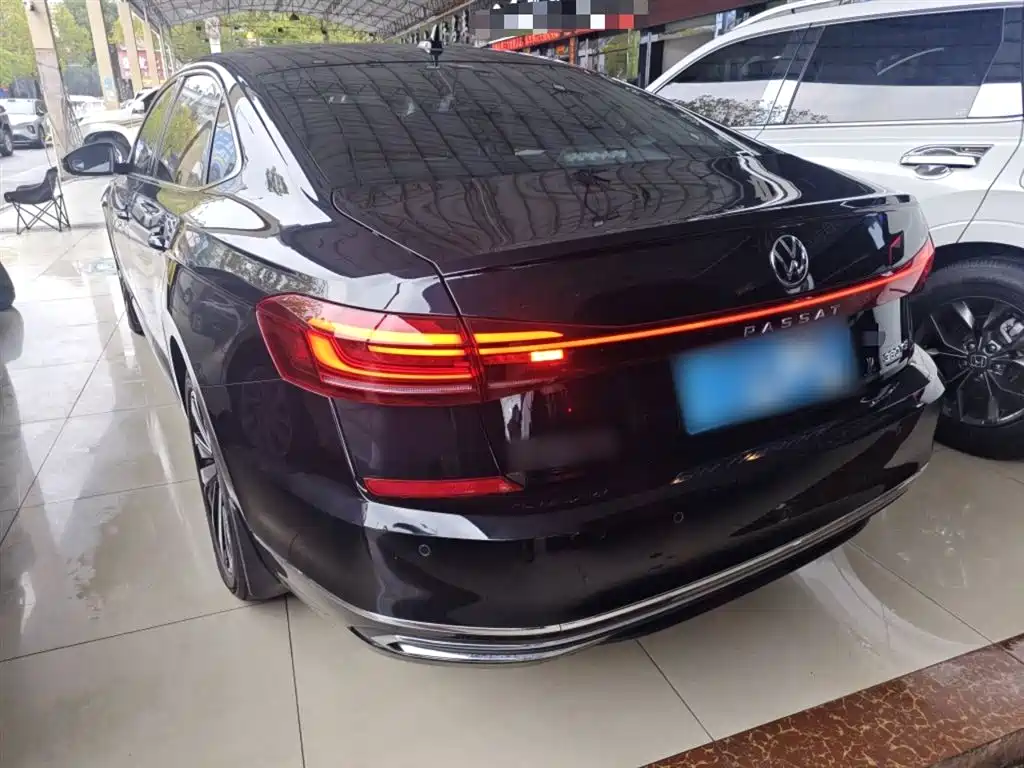 Volkswagen Passat 2025 Outstanding 380TSI Dragon Soaring Edition фото 5