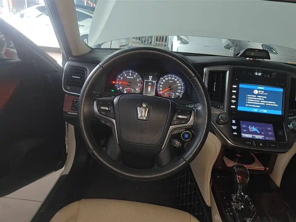 Toyota Crown 2015 2.5L Smart Edition фото 10
