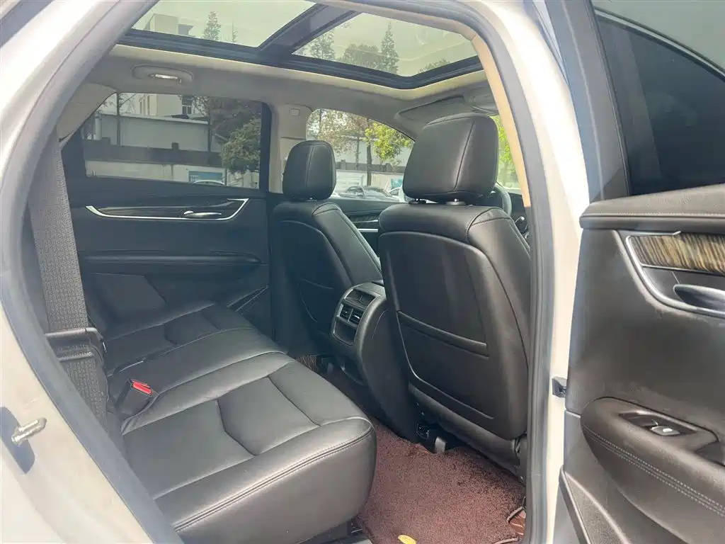 Cadillac XT5 2018 25T Luxury фото 9