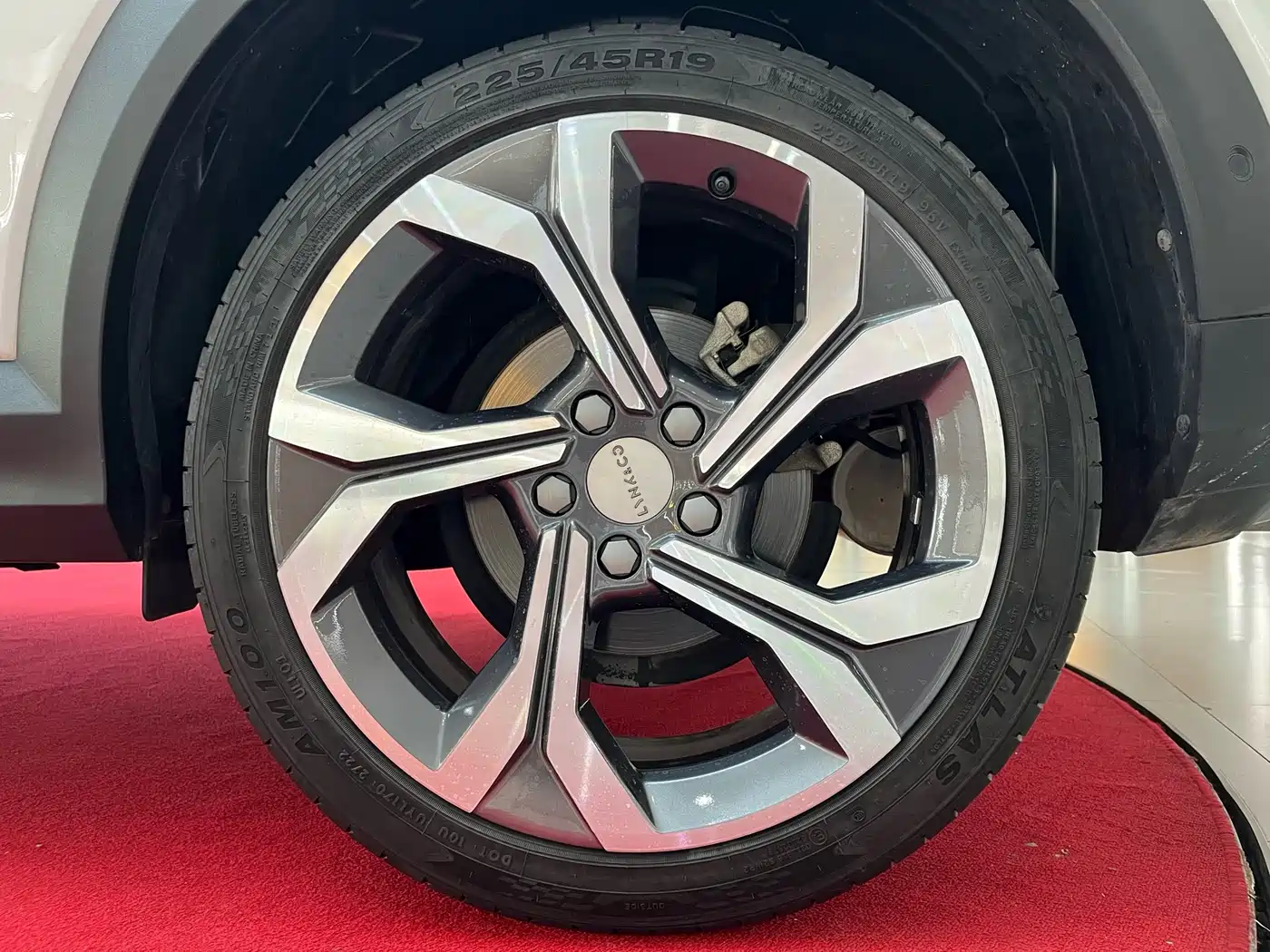 Lynk & Co 06 2023 Remix 1.5T Power Pro фото 37
