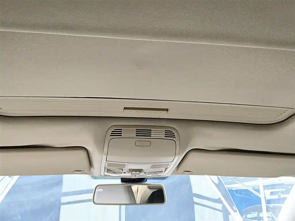 Volkswagen Magotan 2013 1.8TSI Leading фото 14