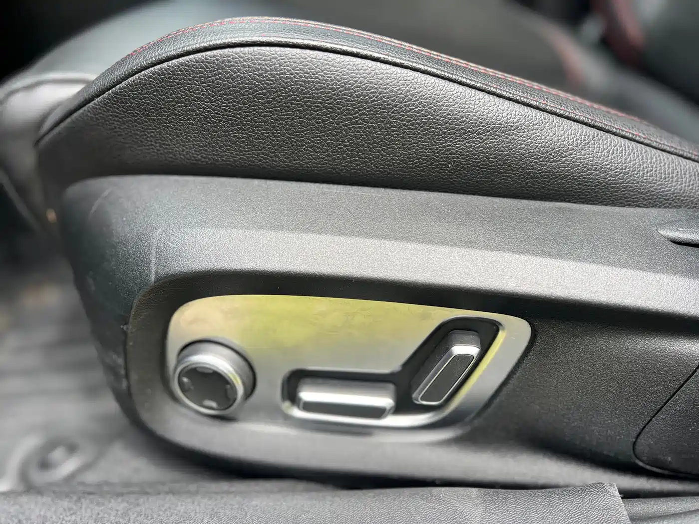 Lynk & Co 03 2020 2.0TD Auto Power Pro Edition фото 19