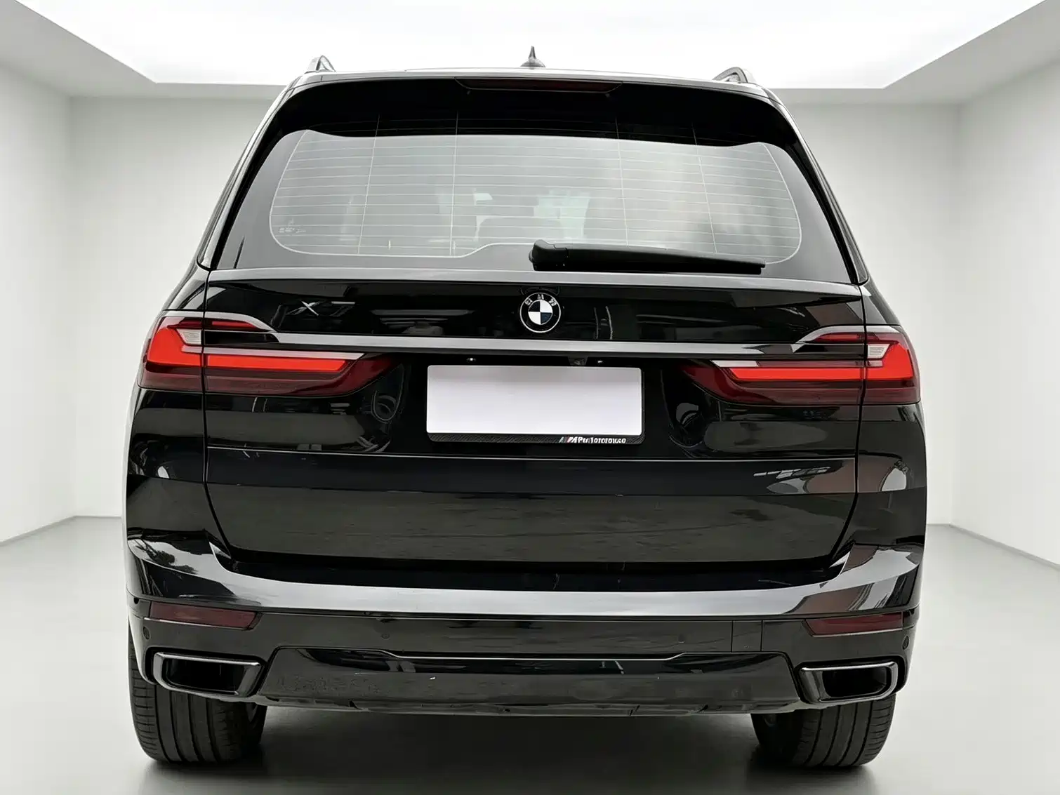 Фото 10 - BMW X7