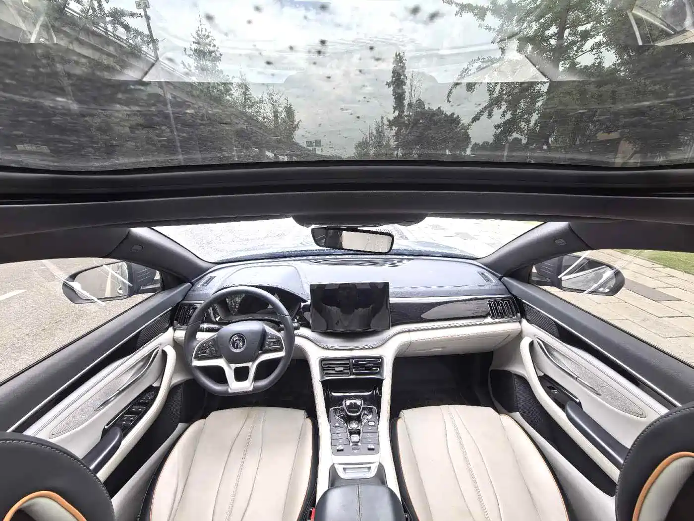 BYD Song PLUS PHEV 2021 EV Premium Model фото 8
