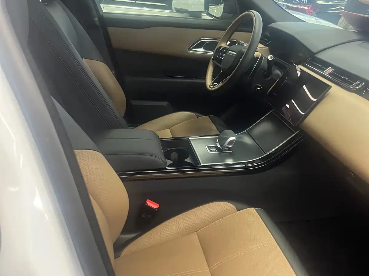 Land Rover Range Rover Velar 2024 Dynamic HSE фото 7