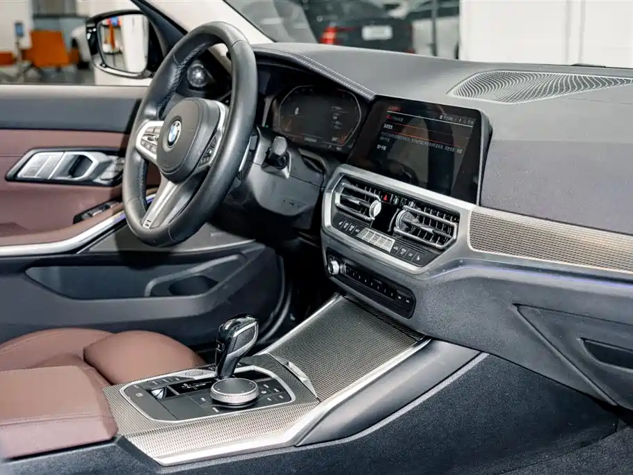 BMW 3 Series 2021 Facelift 325Li M Sport Shadow Edition фото 20