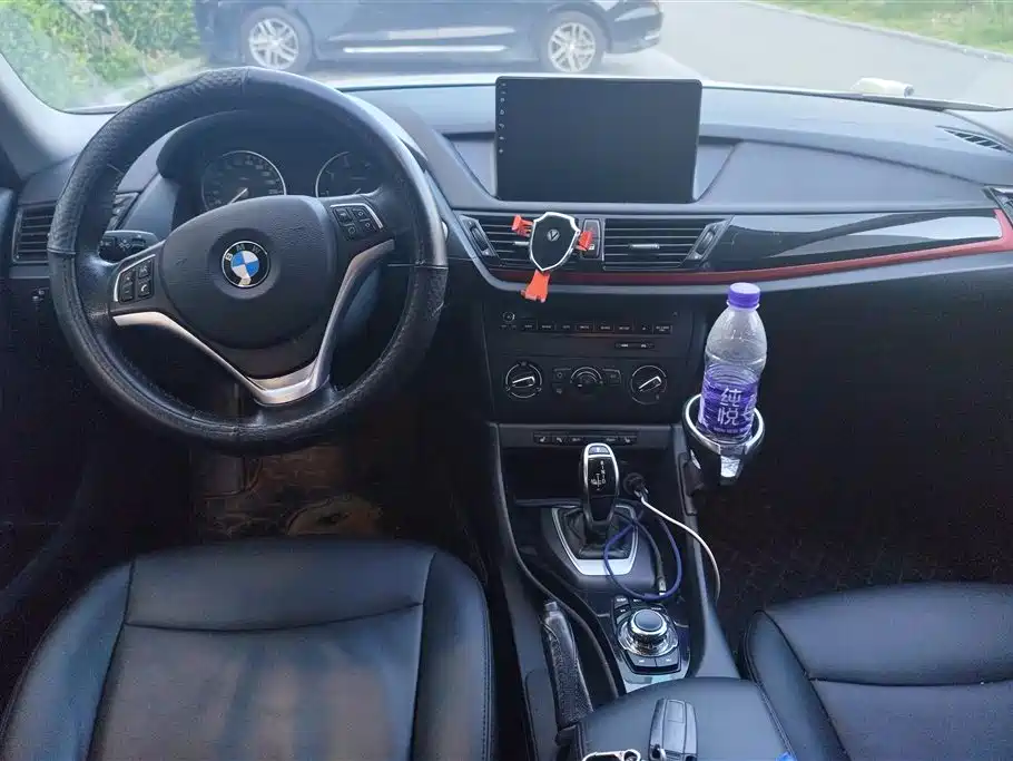BMW X1 2015 Model sDrive18i Fashion Advanced Edition фото 12