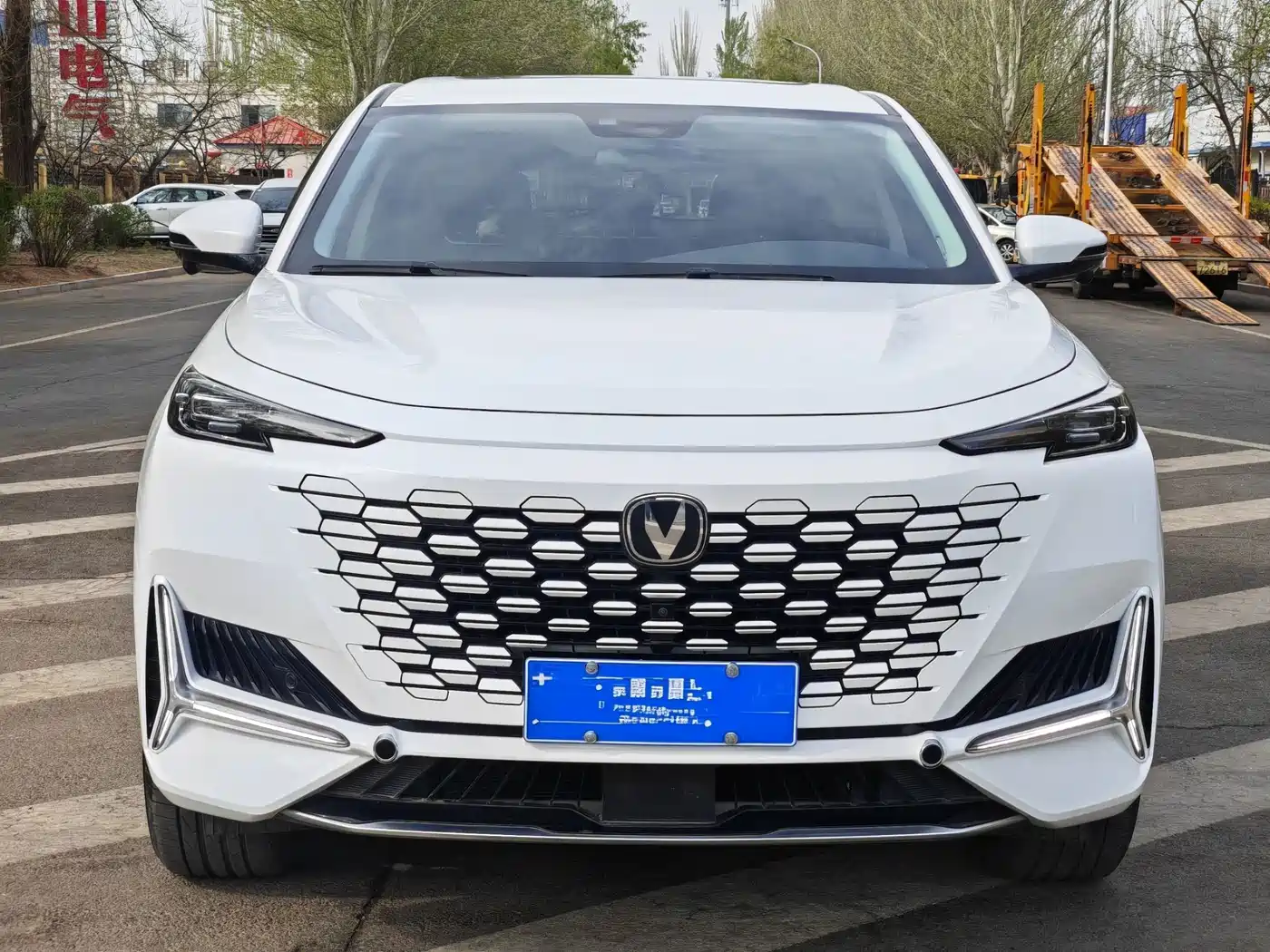 Changan UNI-K 2023 2023 2.0T 2WD Delight Edition