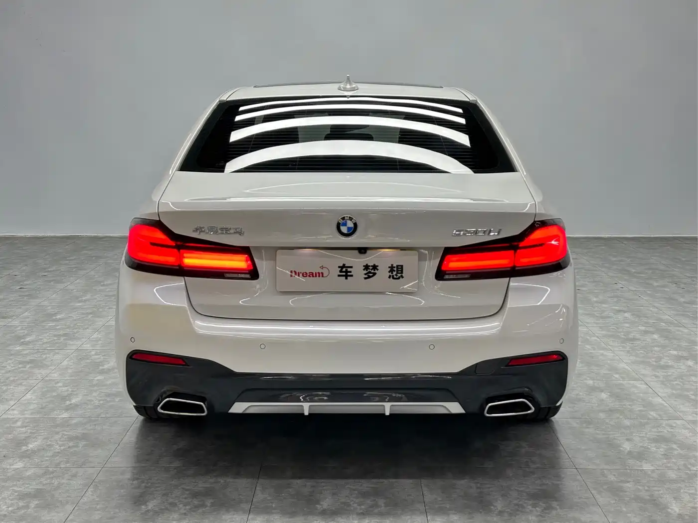 BMW 5 Series 2023 530Li Leading M Sport Package фото 5