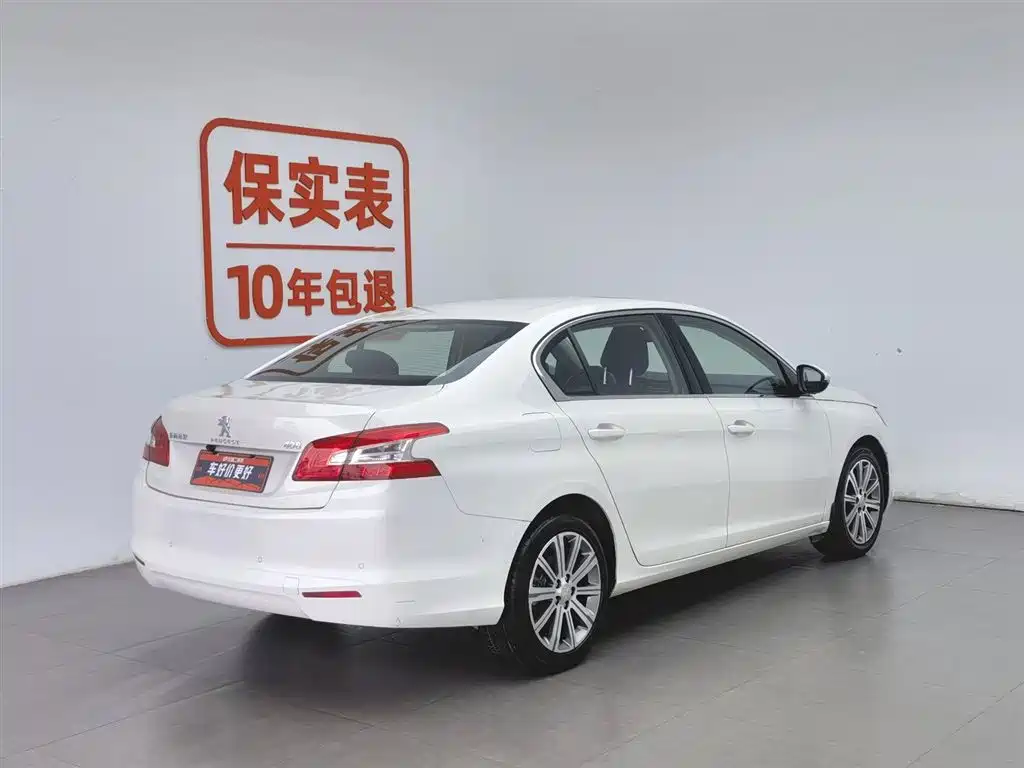 Peugeot 408 2014 1.8L Automatic Luxury Edition фото 2