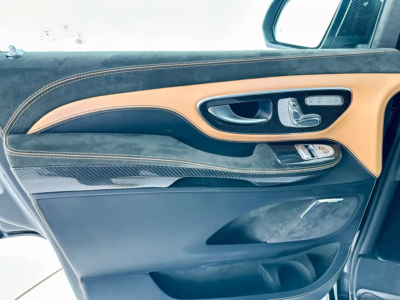 Mercedes-Benz V-Class 2020 Model V 260 L Long Wheelbase Luxury фото 12