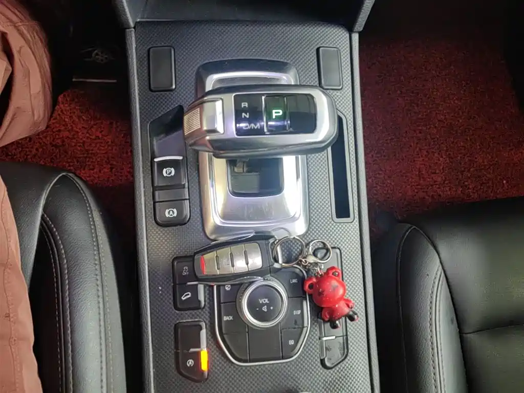 Haval H6 Coupe 2019 1.5T Auto 2WD Elite Edition China VI фото 10