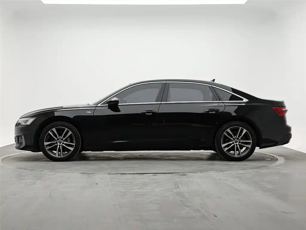 Audi A6L 2019 40 TFSI Luxury Dynamic фото 6