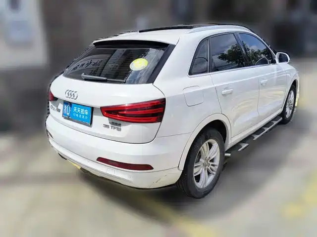 Audi Q3 2015 35 TFSI Comfort — фото 2