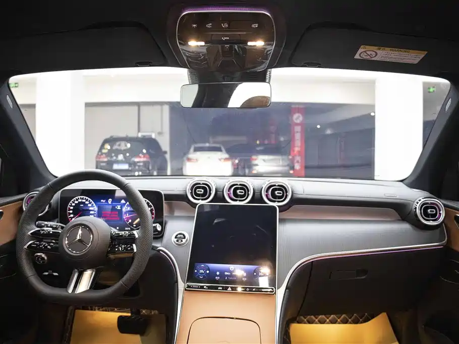 Mercedes-Benz GLC 2025 Model Year GLC 260 L 4MATIC Luxury фото 14