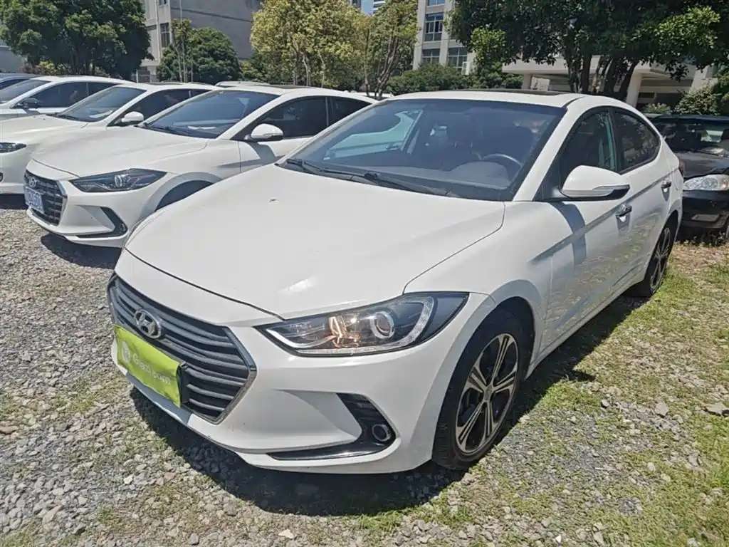 Hyundai Elantra 2018 1.4T DCT Dynamic·Vitality Model фото 2