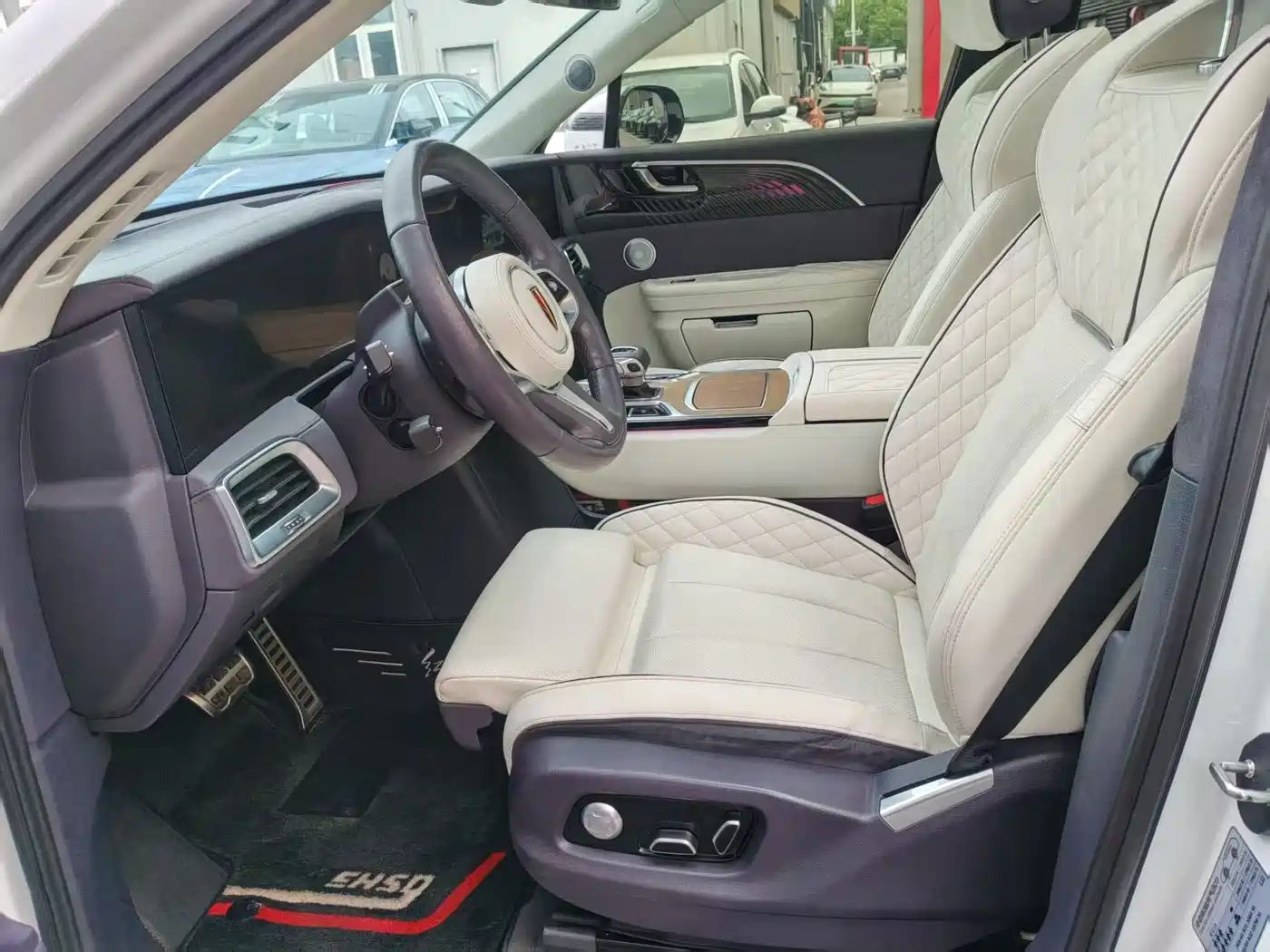 Hongqi E-HS9 2022 660km Qi Ling Edition (4-seater) фото 5