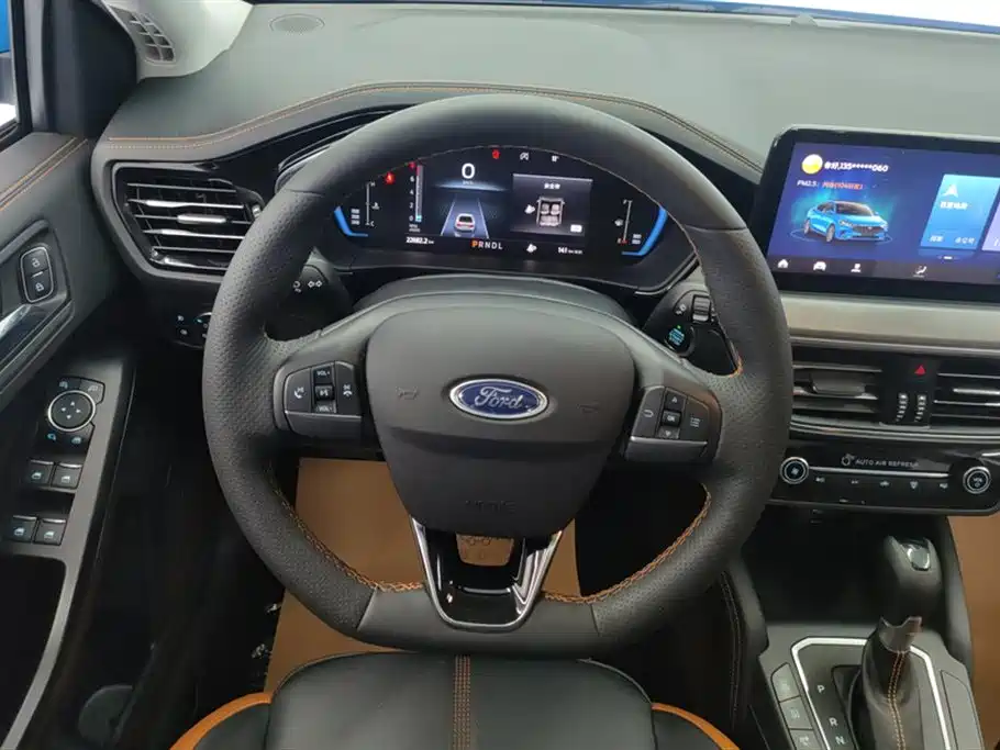 FORD FOX