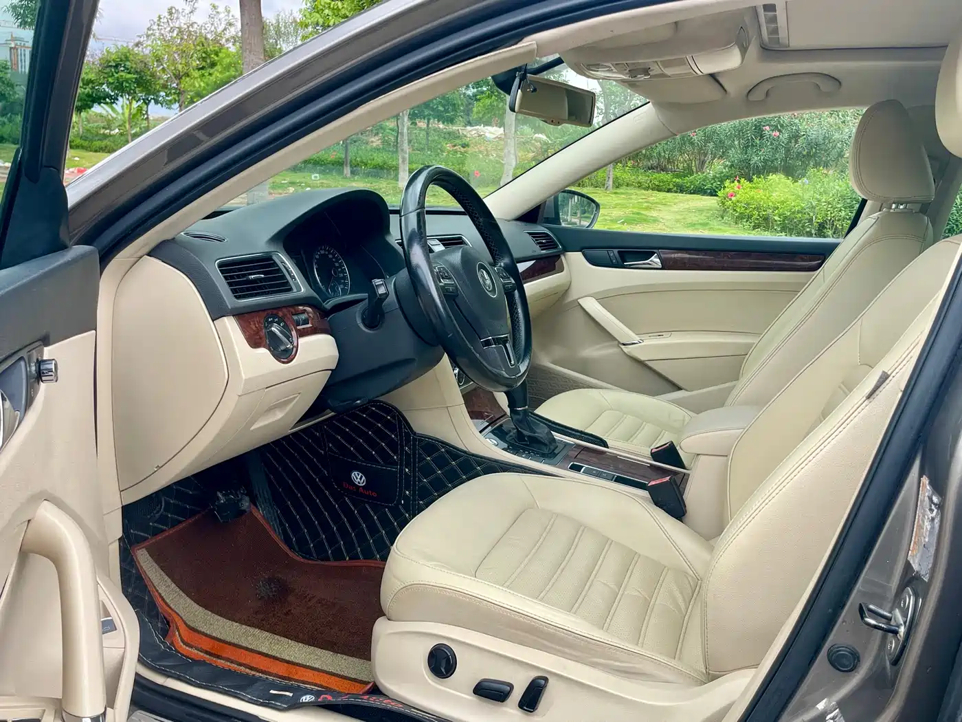 Volkswagen Passat 2013 2.0TSI DSG Yuzun фото 6