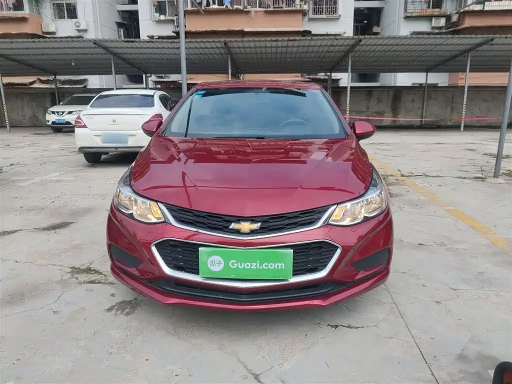 Chevrolet Cruze 2018 320 Automatic Pioneer Sunroof Edition фото 3