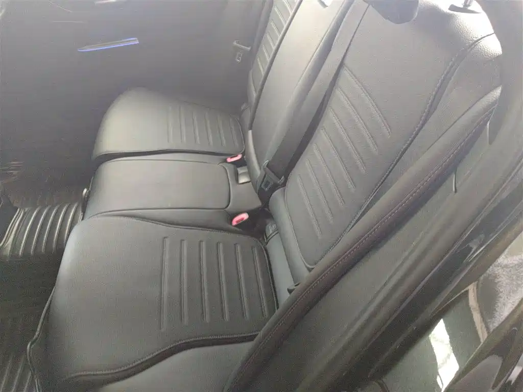 Mercedes-Benz C-Class 2023 C 260 L Sport фото 17