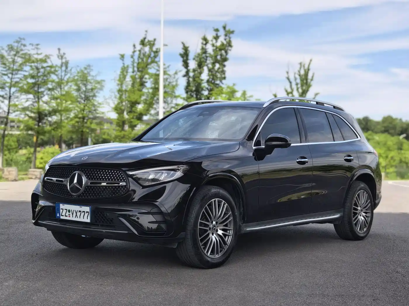 Mercedes-Benz GLC 2023 Facelift GLC 300 L 4MATIC Sport 7-Seater