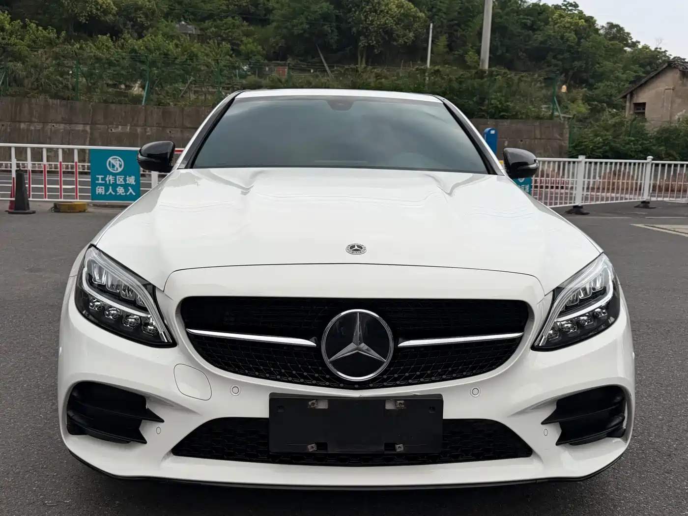 Mercedes-Benz C-Class 2021 C 260 Starry Exclusive Edition фото 3