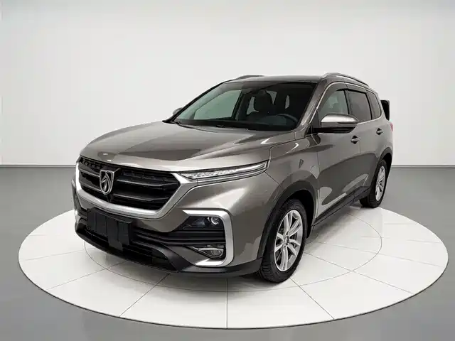 BAOJUN 530 2019