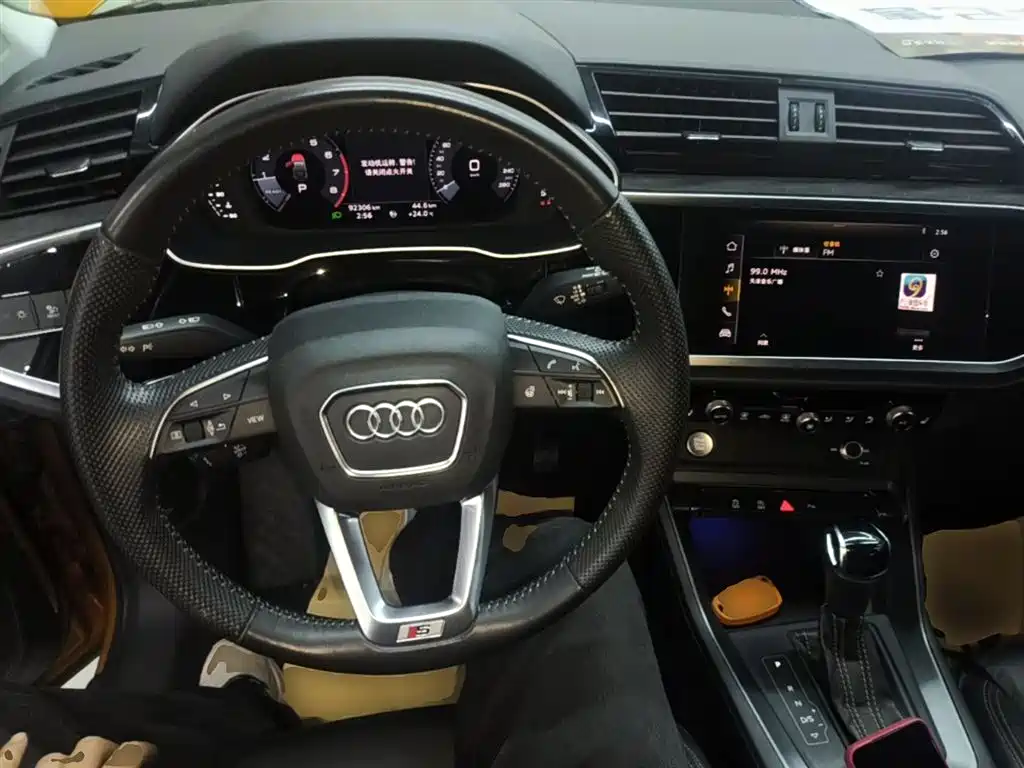 AUDI Q3 SPORTBACK