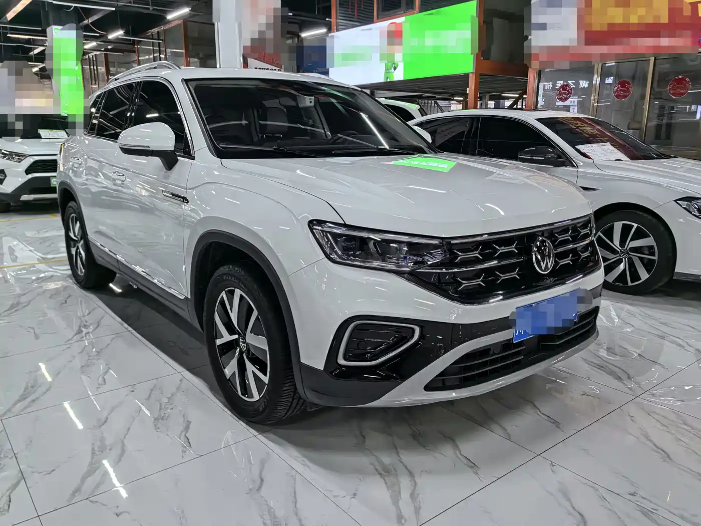 Volkswagen Tayron 2023 300TSI 2WD Luxury Plus Advanced Edition фото 3