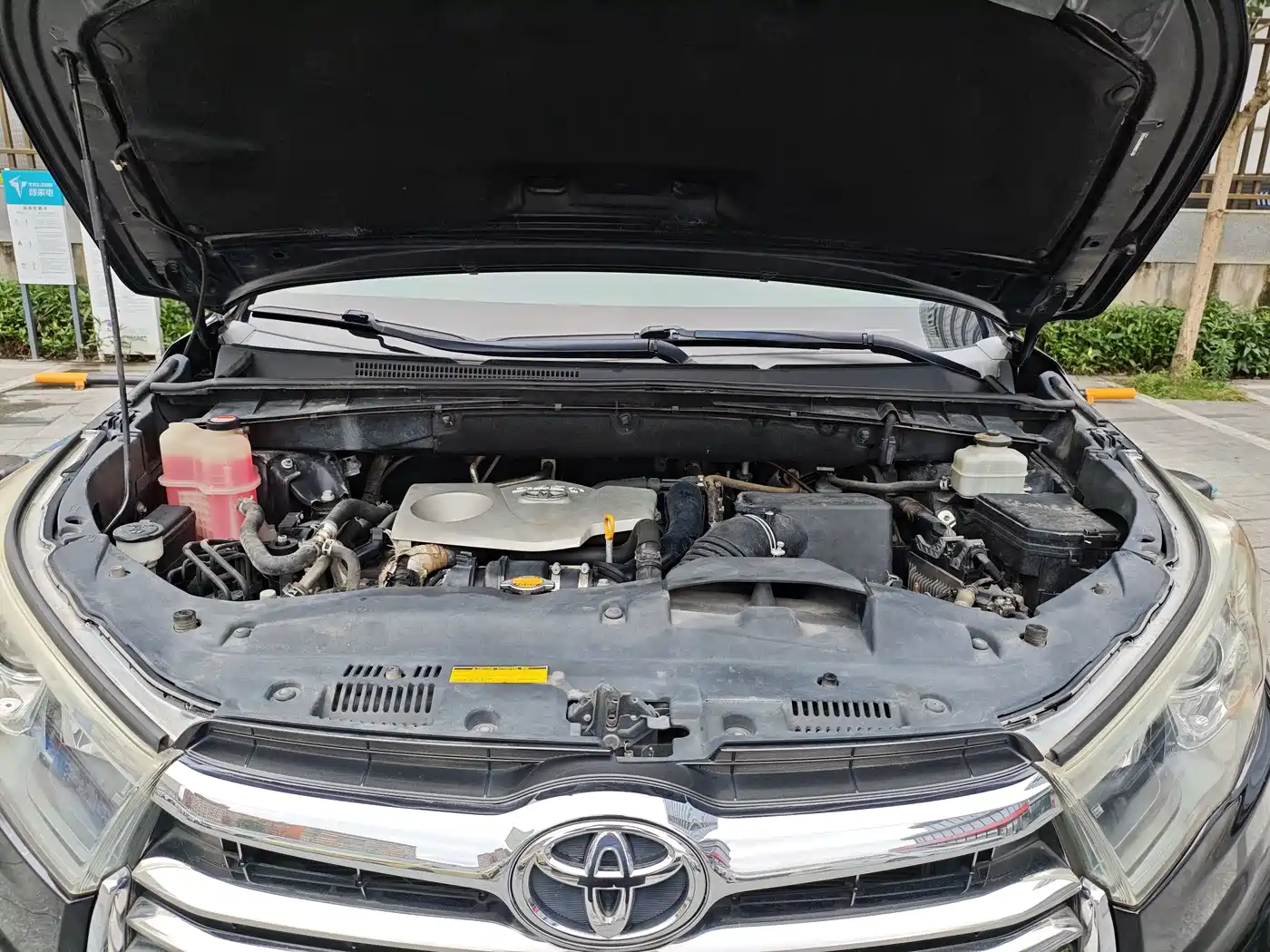 Toyota Highlander 2015 2.0T AWD Elite Edition 7-seater фото 7