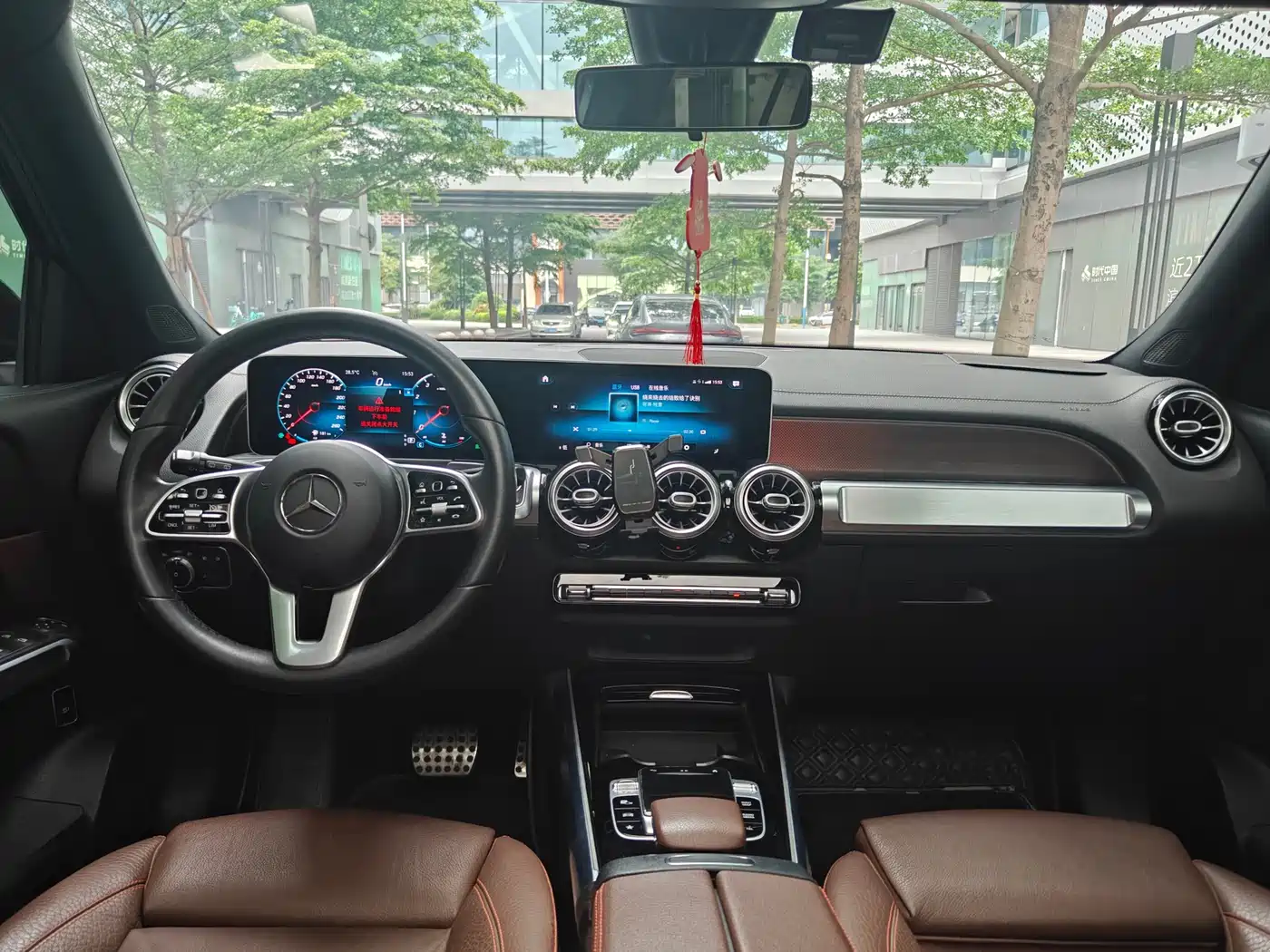 Mercedes-Benz GLB 2020 GLB 200 Pioneer Special Edition фото 15