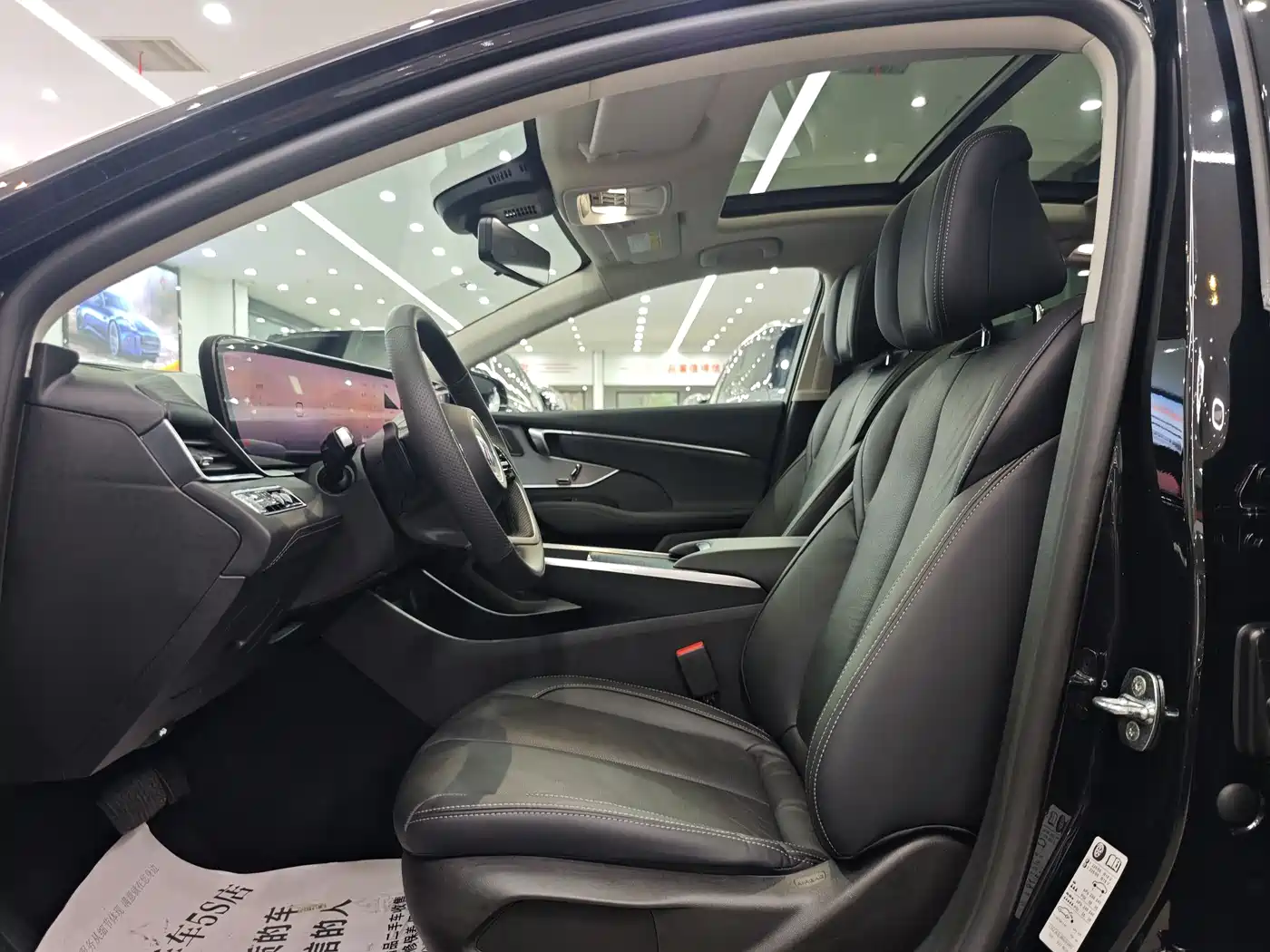Buick LaCrosse 2024 28T Yuezun Edition фото 14
